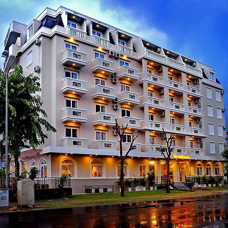 Verano Hotel Nha Trang Exterior photo